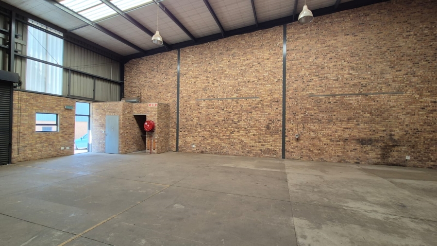 To Let Commercial Property for Rent in N4 Gateway Industrial Park Gauteng