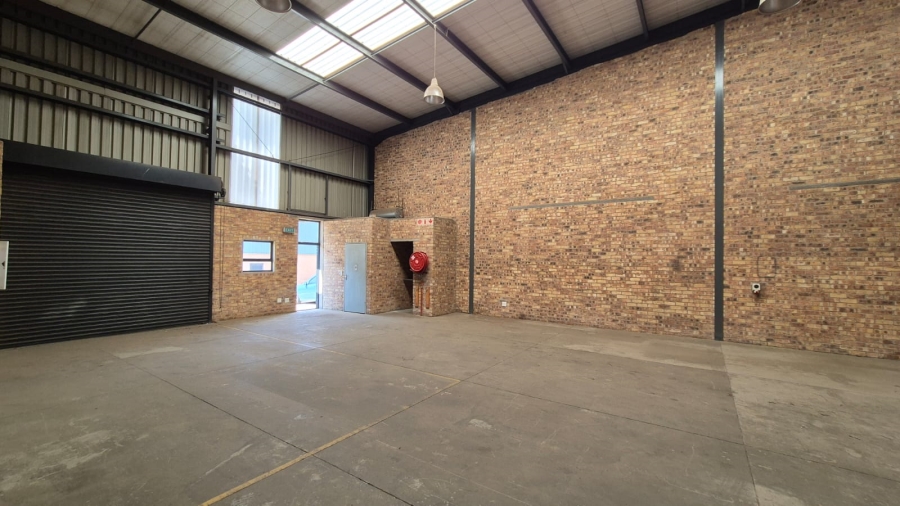 To Let Commercial Property for Rent in N4 Gateway Industrial Park Gauteng