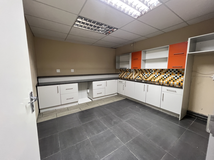To Let Commercial Property for Rent in Strathavon Gauteng