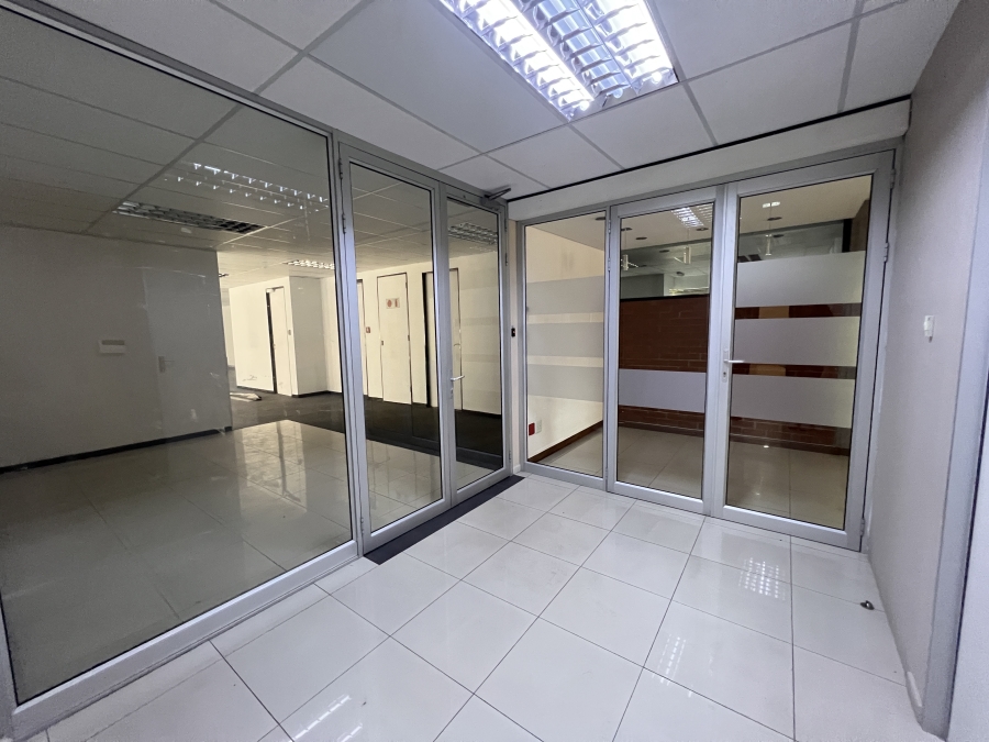 To Let Commercial Property for Rent in Strathavon Gauteng