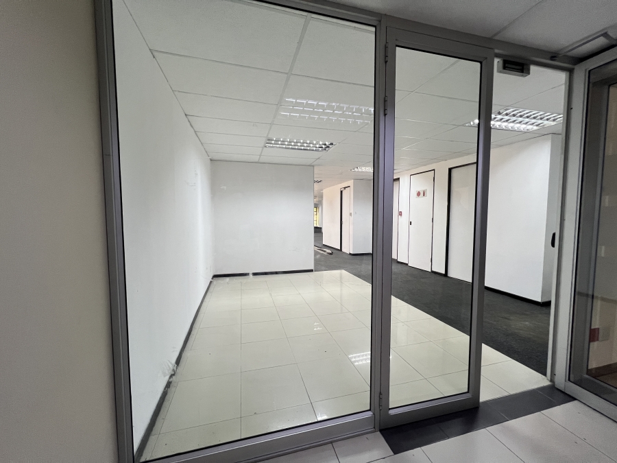 To Let Commercial Property for Rent in Strathavon Gauteng