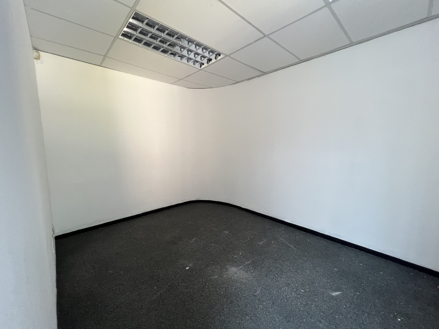 To Let Commercial Property for Rent in Strathavon Gauteng