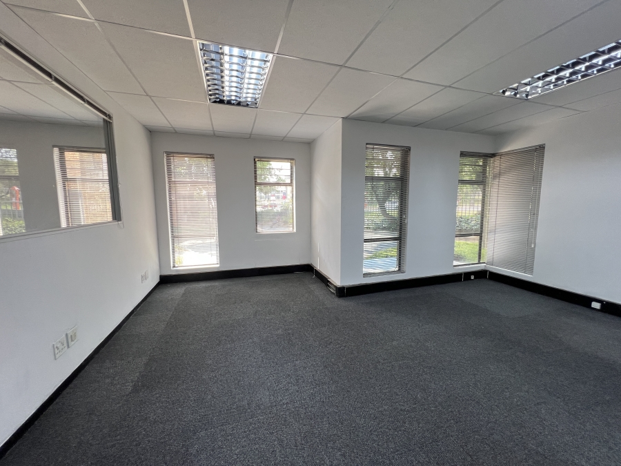 To Let Commercial Property for Rent in Strathavon Gauteng