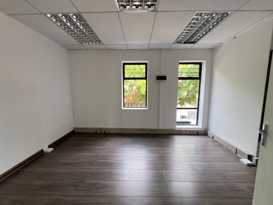 To Let Commercial Property for Rent in Strathavon Gauteng