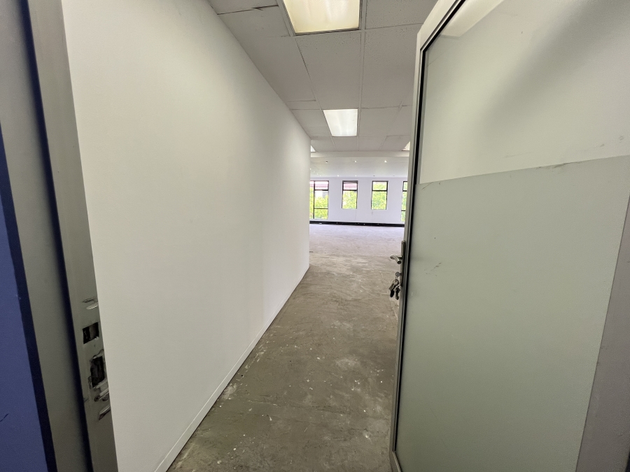 To Let Commercial Property for Rent in Strathavon Gauteng
