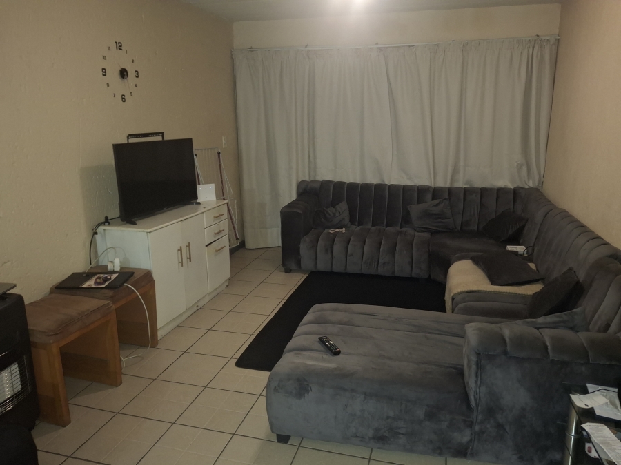 2 Bedroom Property for Sale in President Park Gauteng