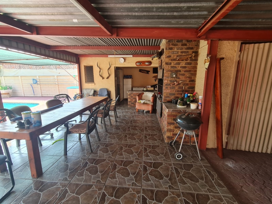 3 Bedroom Property for Sale in Vanderbijlpark CW 1 Gauteng