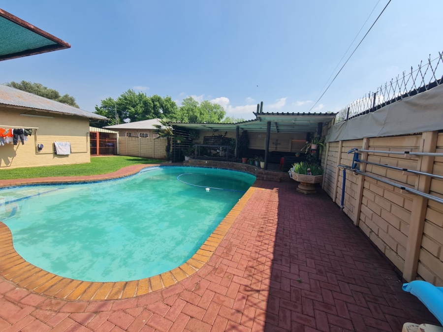 3 Bedroom Property for Sale in Vanderbijlpark CW 1 Gauteng