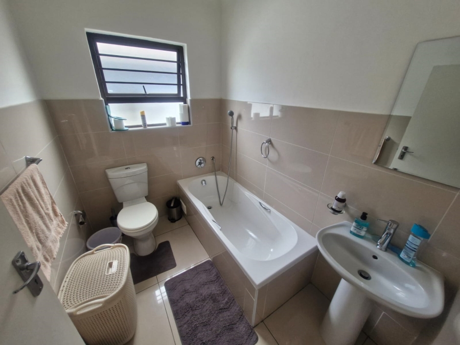 To Let 3 Bedroom Property for Rent in Parkrand Gauteng