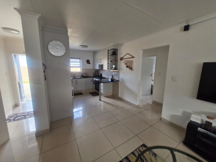 To Let 3 Bedroom Property for Rent in Parkrand Gauteng