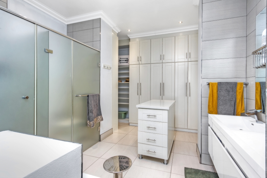 3 Bedroom Property for Sale in Morningside Gauteng