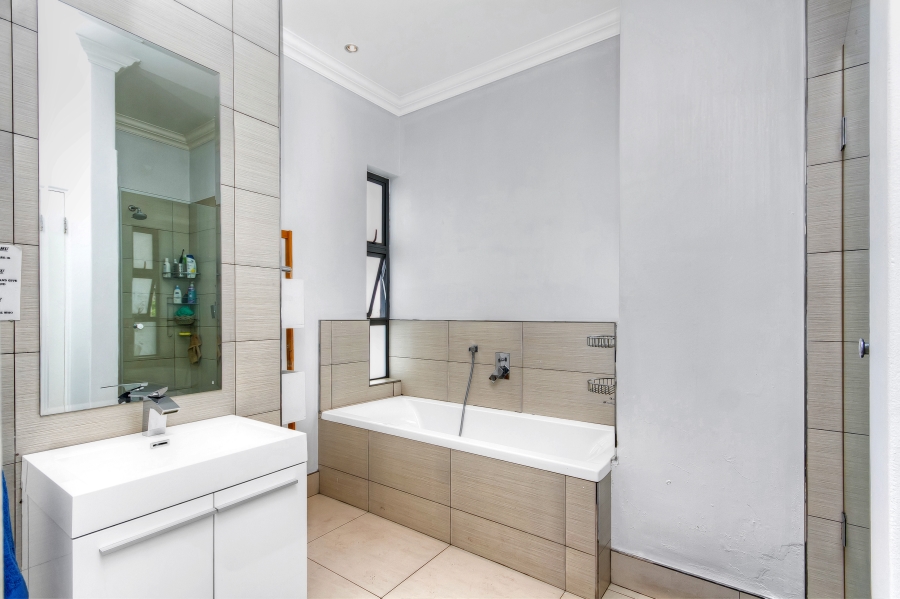 3 Bedroom Property for Sale in Morningside Gauteng