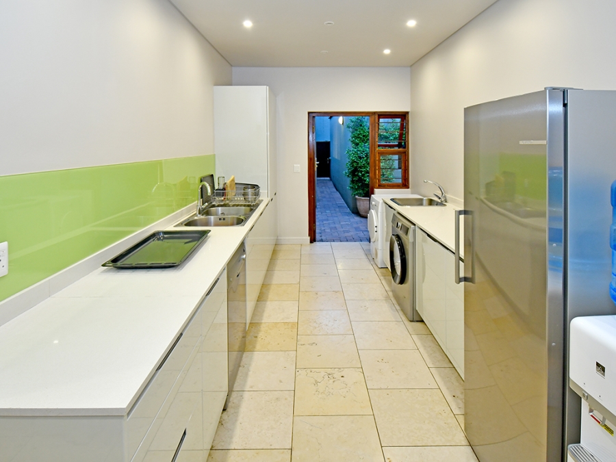 To Let 4 Bedroom Property for Rent in Morningside Gauteng