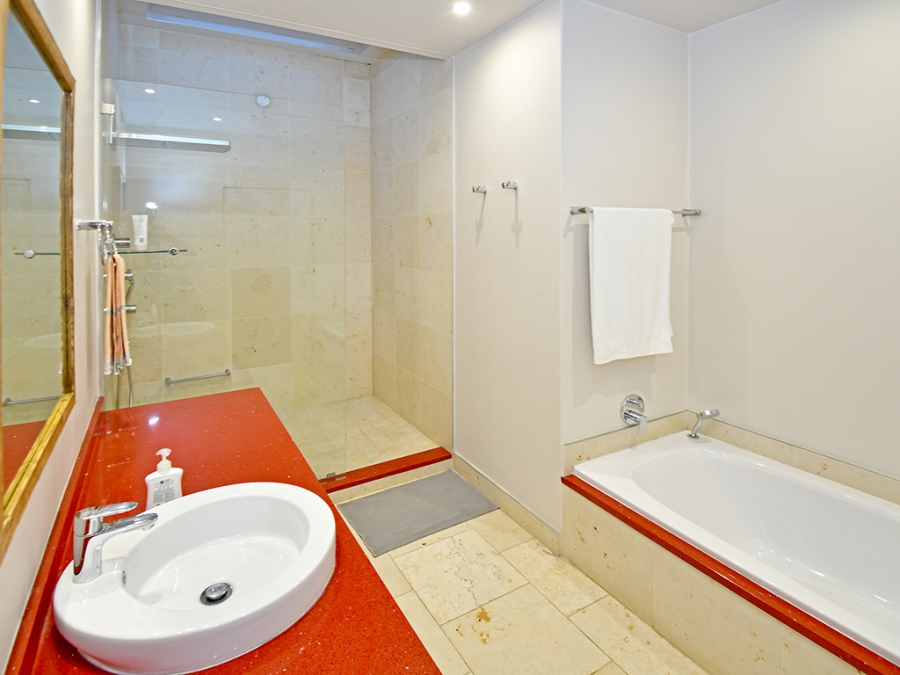 To Let 4 Bedroom Property for Rent in Morningside Gauteng