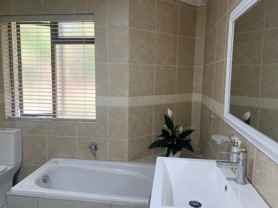 3 Bedroom Property for Sale in Khyber Rock Gauteng