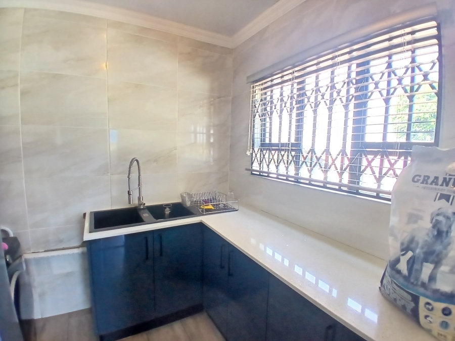3 Bedroom Property for Sale in Witpoortjie Gauteng