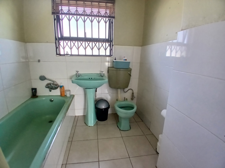 3 Bedroom Property for Sale in Witpoortjie Gauteng