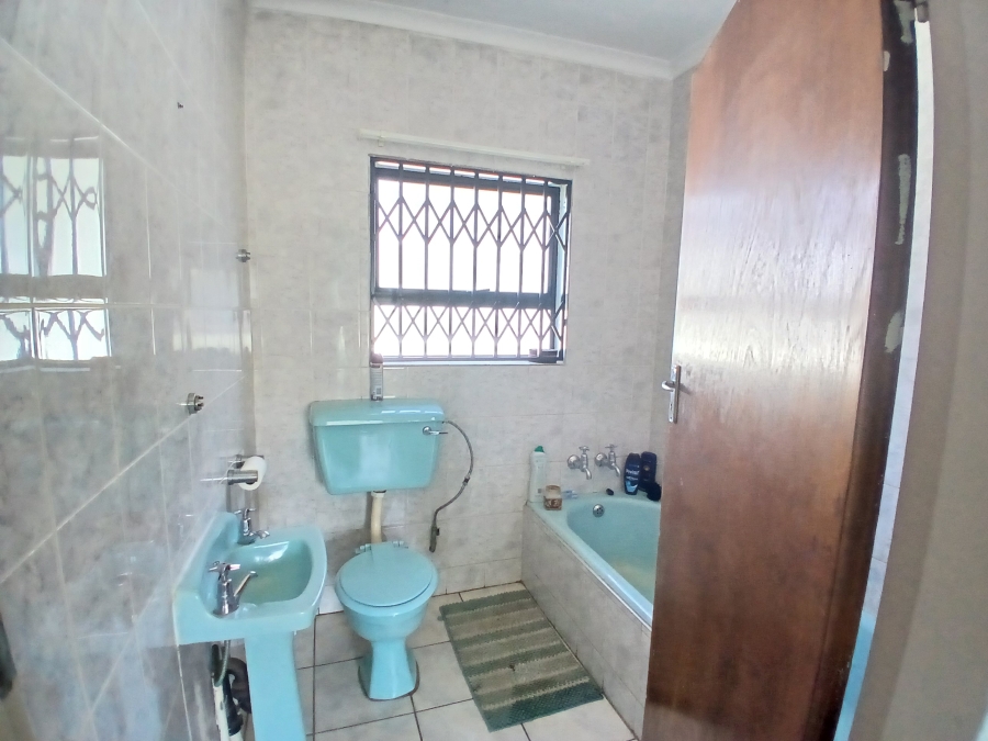 3 Bedroom Property for Sale in Witpoortjie Gauteng
