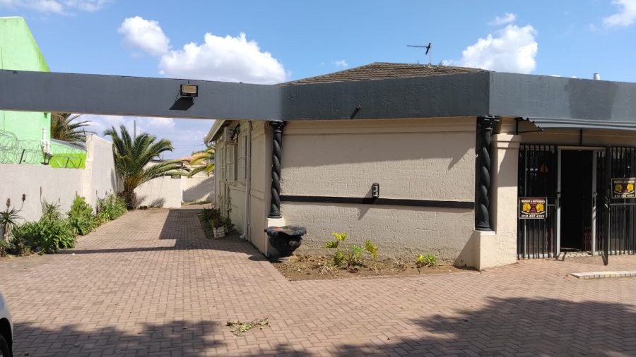 Commercial Property for Sale in Krugersdorp North Gauteng