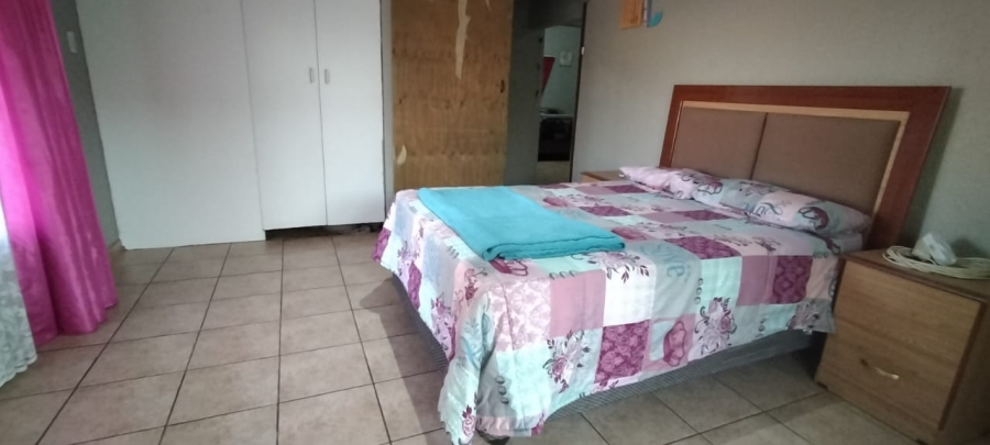 To Let 3 Bedroom Property for Rent in Randgate Gauteng