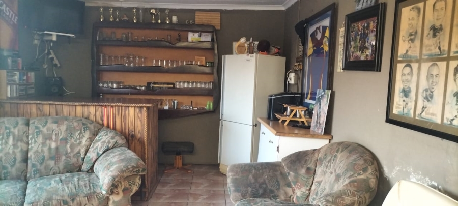 To Let 3 Bedroom Property for Rent in Randgate Gauteng
