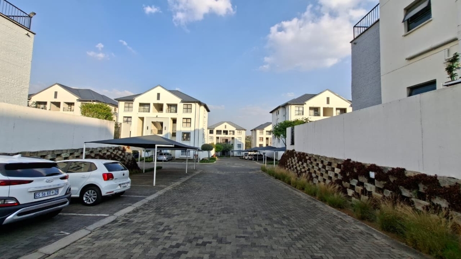 3 Bedroom Property for Sale in Petervale Gauteng