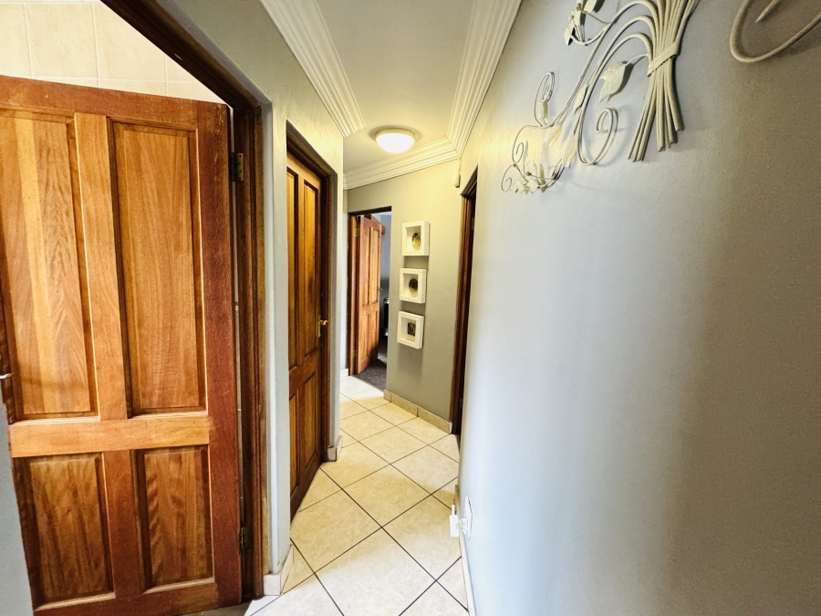 3 Bedroom Property for Sale in Thatchfield Estate Gauteng