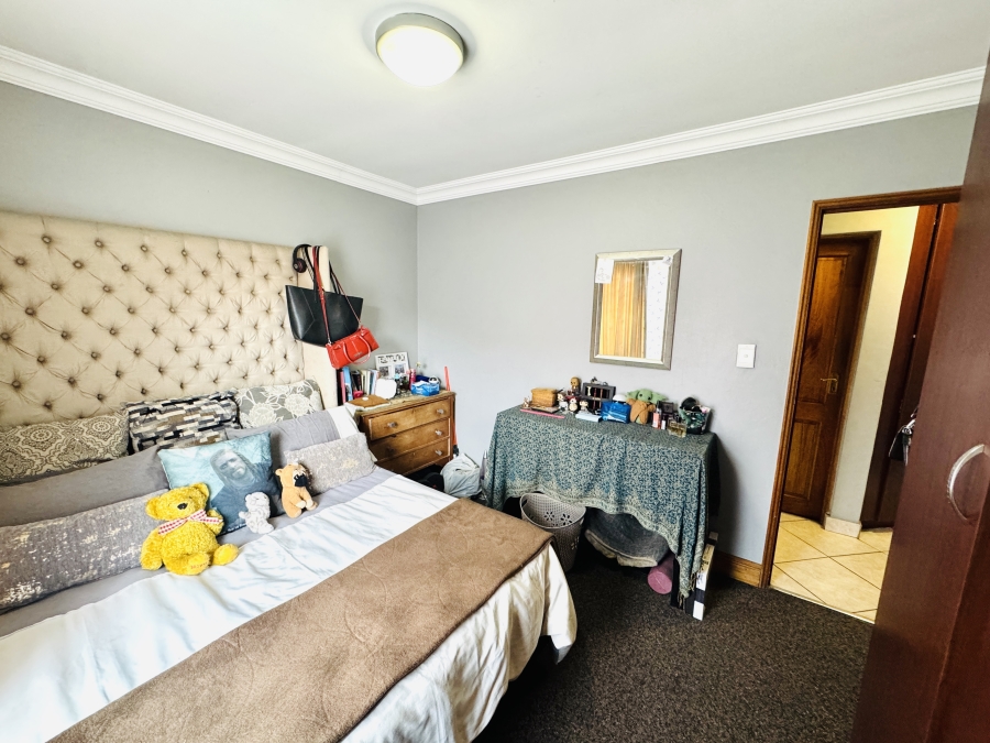 3 Bedroom Property for Sale in Thatchfield Estate Gauteng