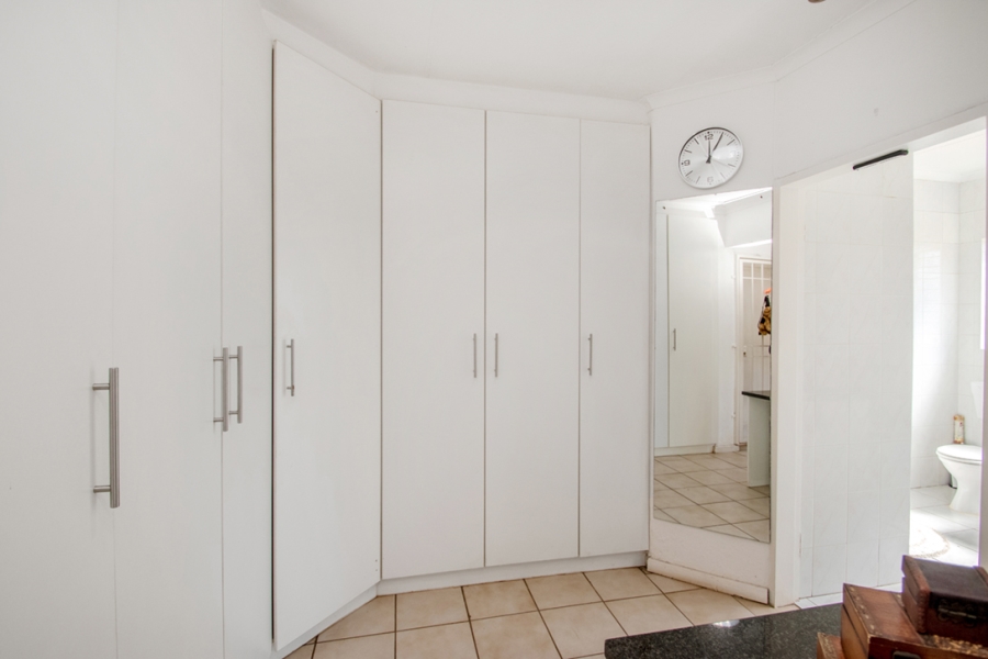 4 Bedroom Property for Sale in Weltevreden Park Gauteng