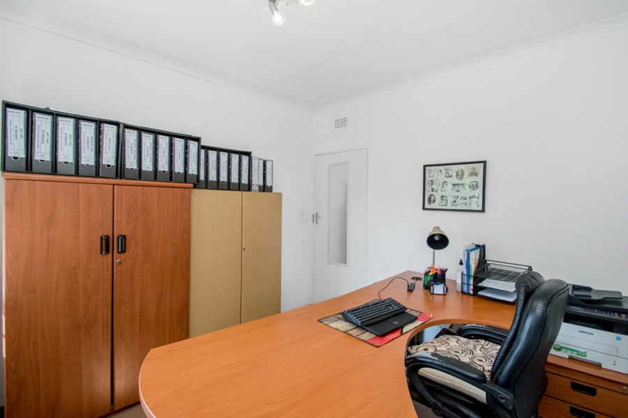 4 Bedroom Property for Sale in Weltevreden Park Gauteng