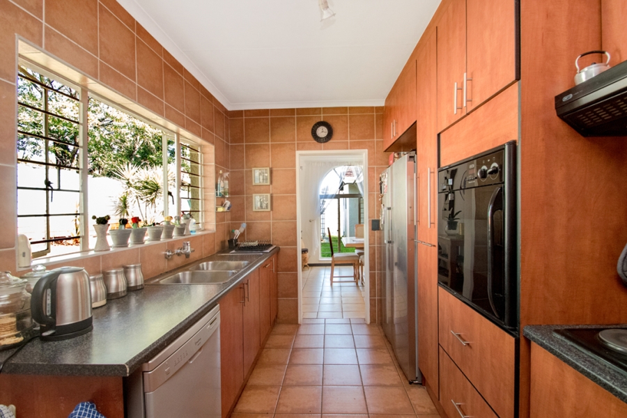 4 Bedroom Property for Sale in Weltevreden Park Gauteng