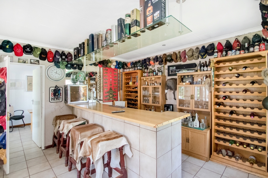 4 Bedroom Property for Sale in Weltevreden Park Gauteng