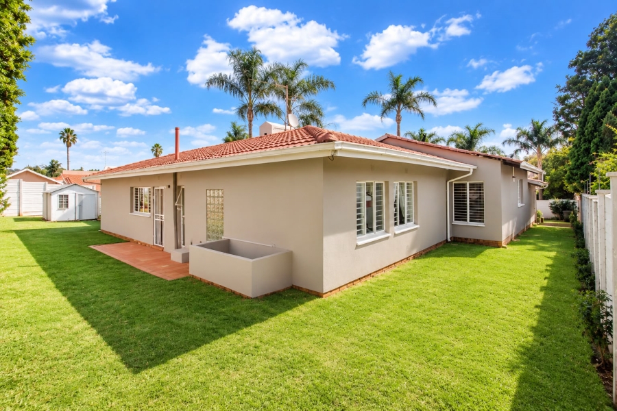 4 Bedroom Property for Sale in Weltevreden Park Gauteng
