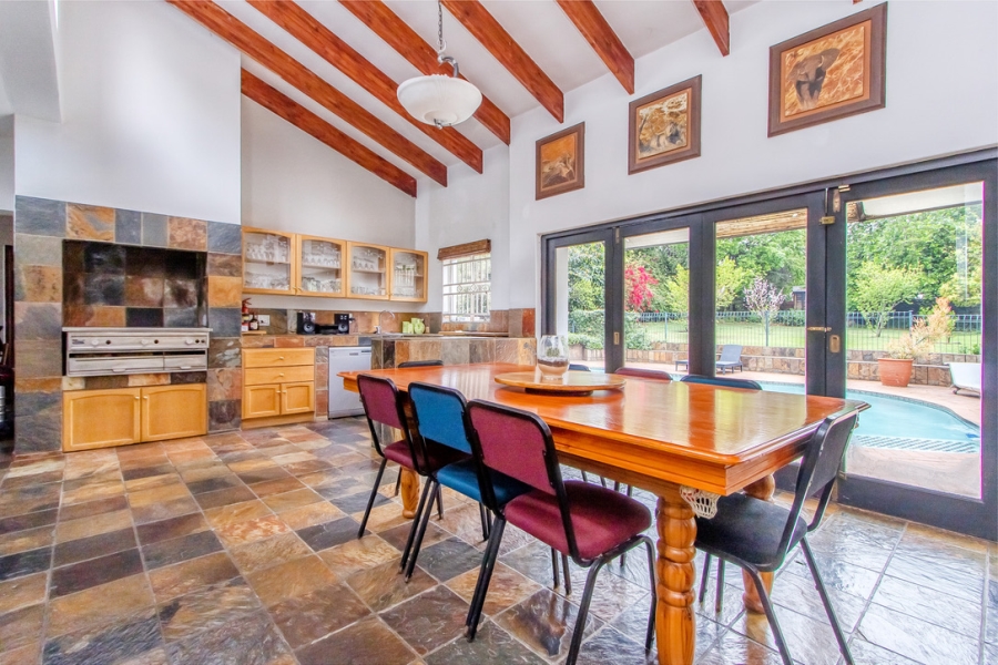 8 Bedroom Property for Sale in Northcliff Gauteng