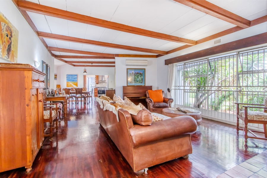 8 Bedroom Property for Sale in Northcliff Gauteng