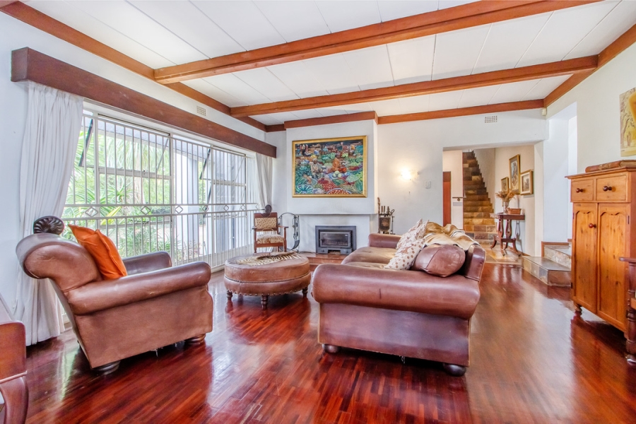8 Bedroom Property for Sale in Northcliff Gauteng