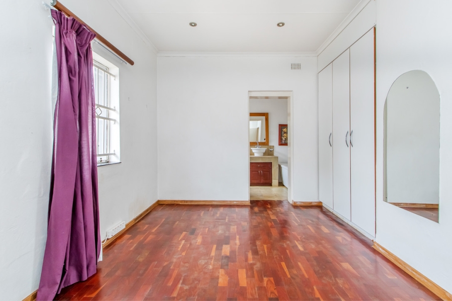 8 Bedroom Property for Sale in Northcliff Gauteng
