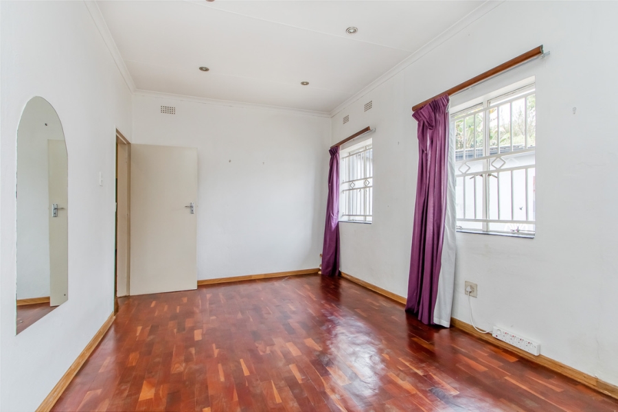 8 Bedroom Property for Sale in Northcliff Gauteng