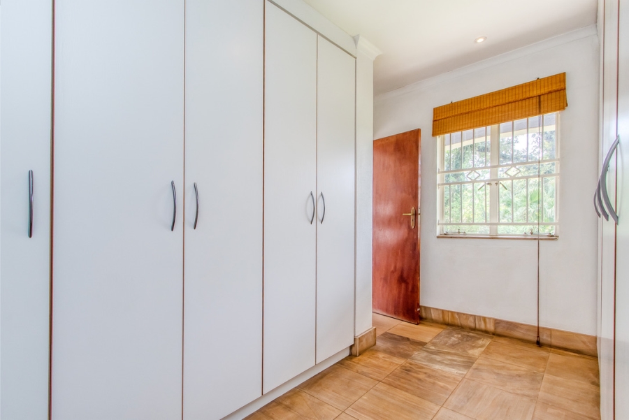 8 Bedroom Property for Sale in Northcliff Gauteng