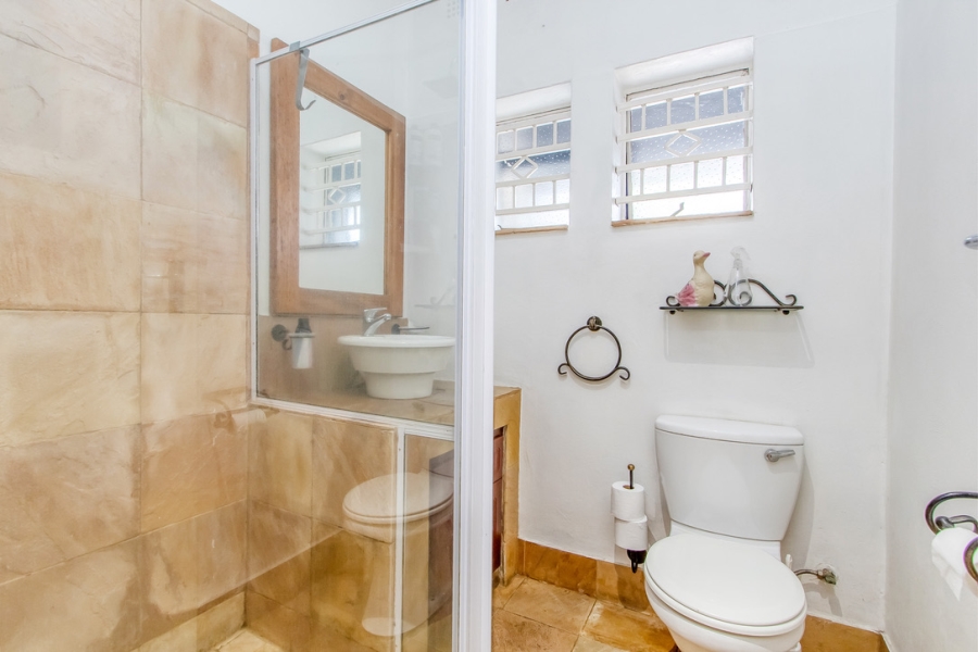 8 Bedroom Property for Sale in Northcliff Gauteng