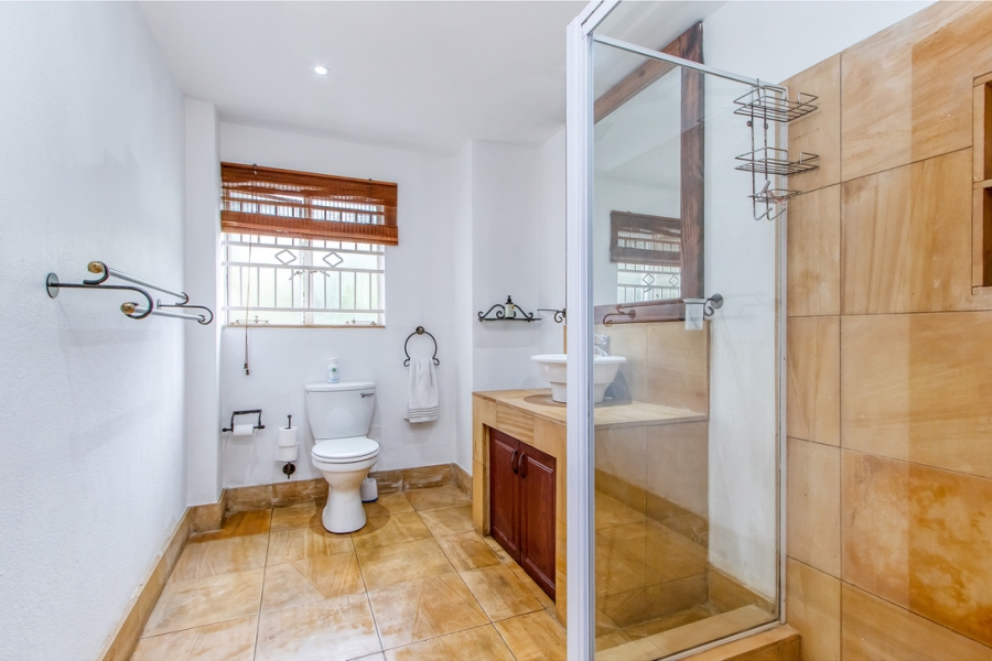 8 Bedroom Property for Sale in Northcliff Gauteng