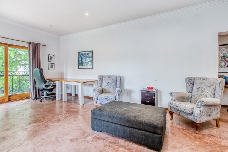 8 Bedroom Property for Sale in Northcliff Gauteng