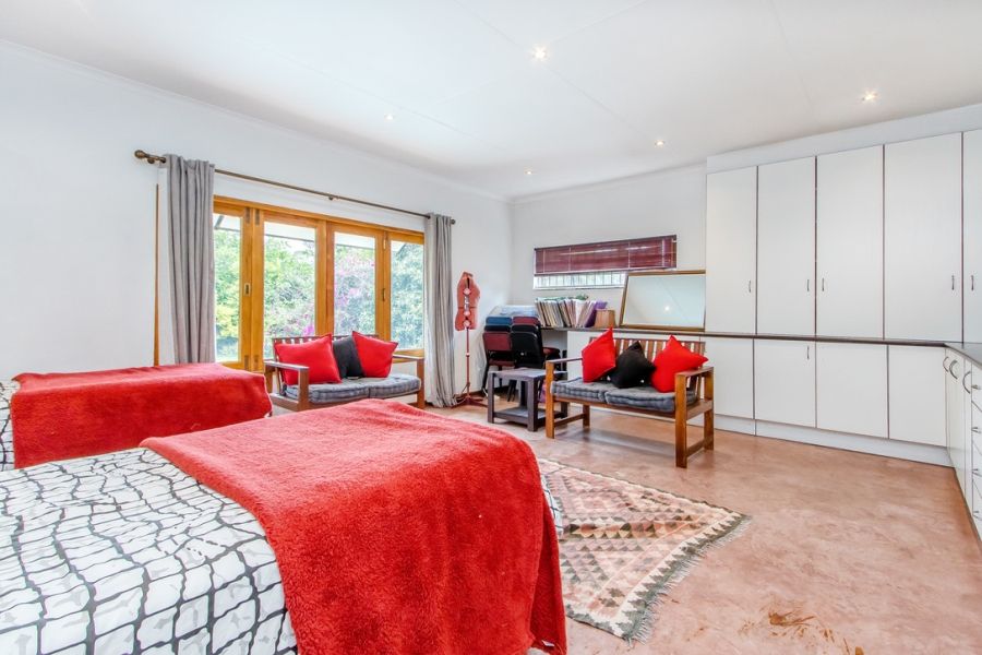 8 Bedroom Property for Sale in Northcliff Gauteng
