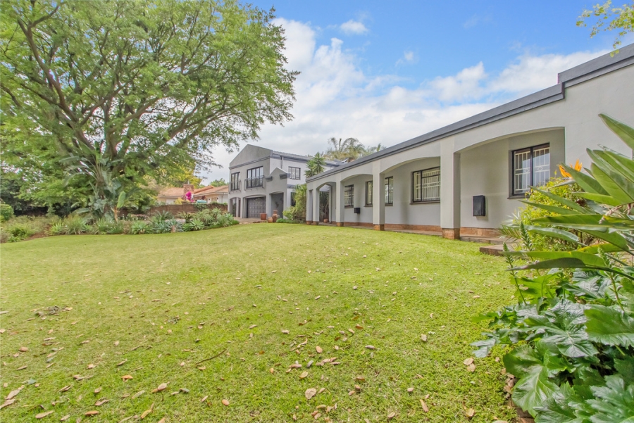 8 Bedroom Property for Sale in Northcliff Gauteng