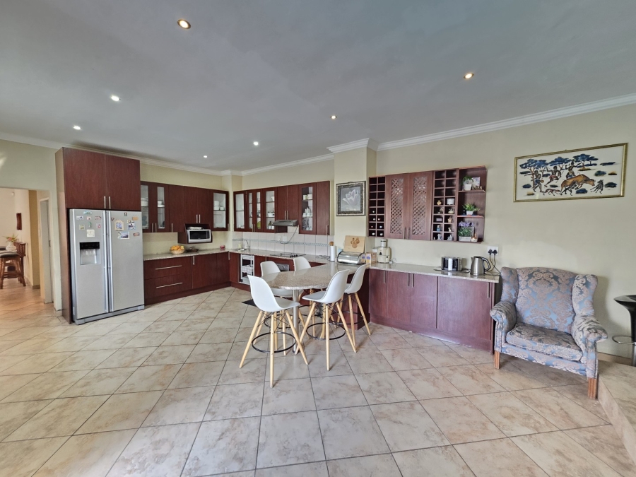4 Bedroom Property for Sale in Waterkloof Ridge Gauteng