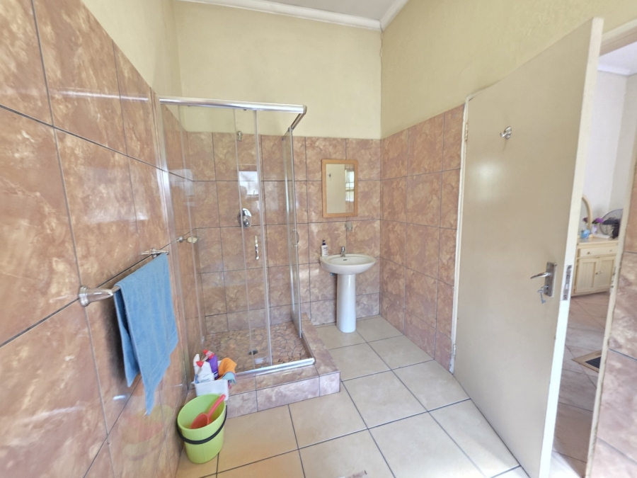 4 Bedroom Property for Sale in Waterkloof Ridge Gauteng