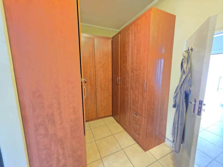 4 Bedroom Property for Sale in Waterkloof Ridge Gauteng