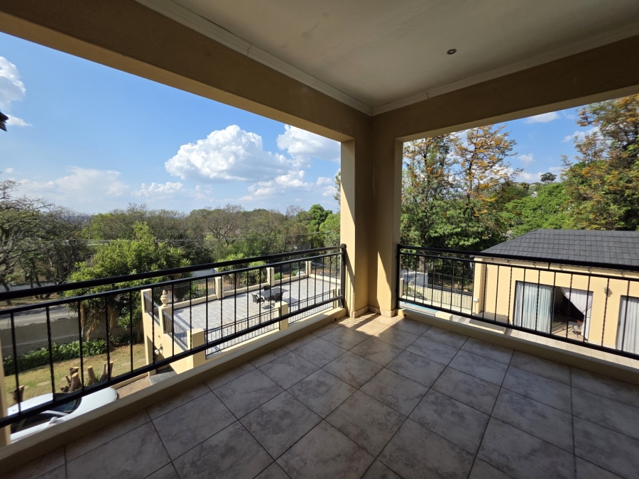 4 Bedroom Property for Sale in Waterkloof Ridge Gauteng