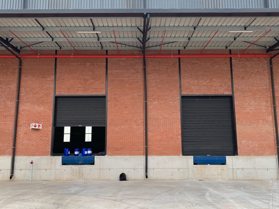 To Let Commercial Property for Rent in Gosforth Park Gauteng