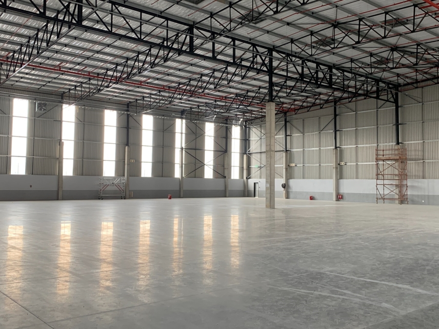 To Let Commercial Property for Rent in Gosforth Park Gauteng